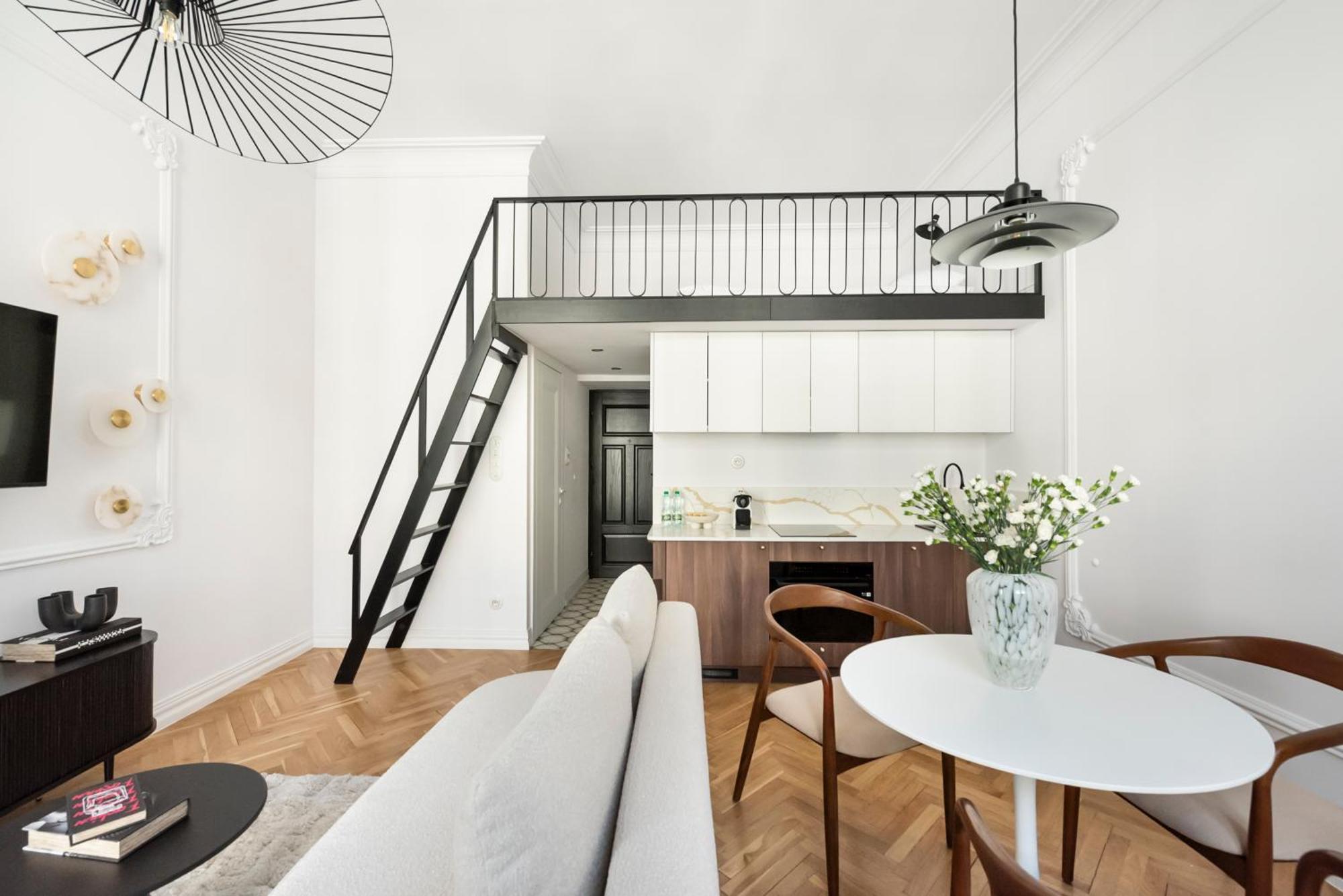Apartament Wilcza With Mezzanine *